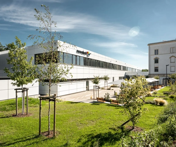 Novaled — Renovation and expansion of a heritage protected mill into a research and office building